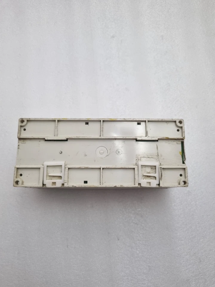 MITSUBISHI FX2N-64MR-ES/UL PROGRAMMABLE CONTROLLER 100-240VAC(Damaged | PowerOn)